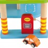 Statie de benzina cu parcare, lift si heliport