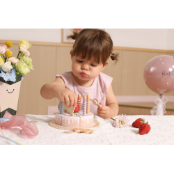 Tort aniversar cu topping de capsuni, PolarB Viga