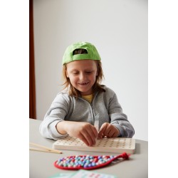 Duelul punctelor, joc educativ de logica si indemanare cu bile colorate, BS Toys